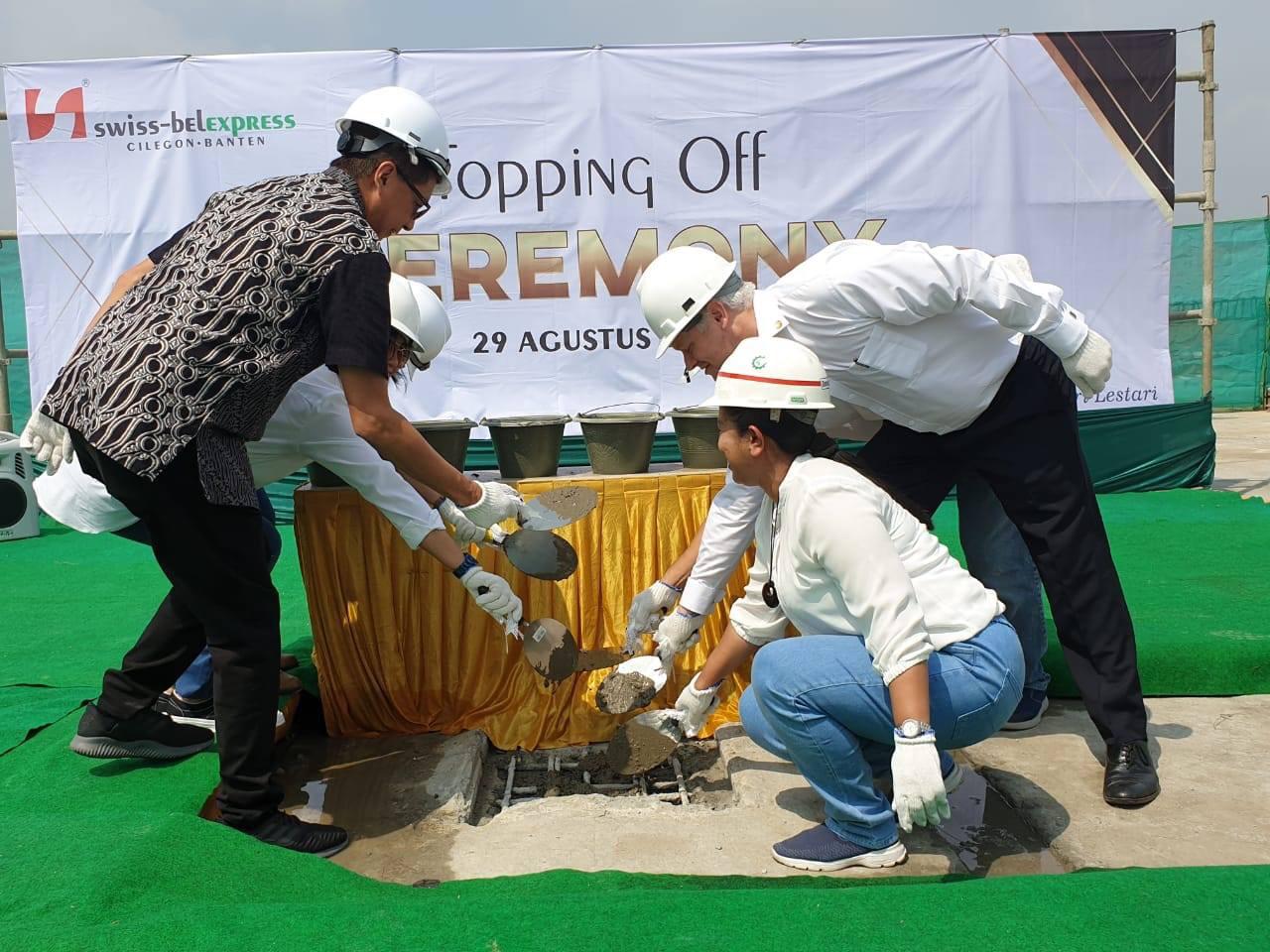 Topping-Off Ceremony Swiss-Belexpress Cilegon, Banten - Hero Intiputra